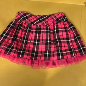 Faded Glory Plaid Girls Size L (10/12). Used, great condition